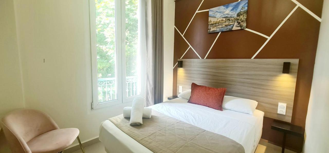 Evelia Hotels Nice Bagian luar foto