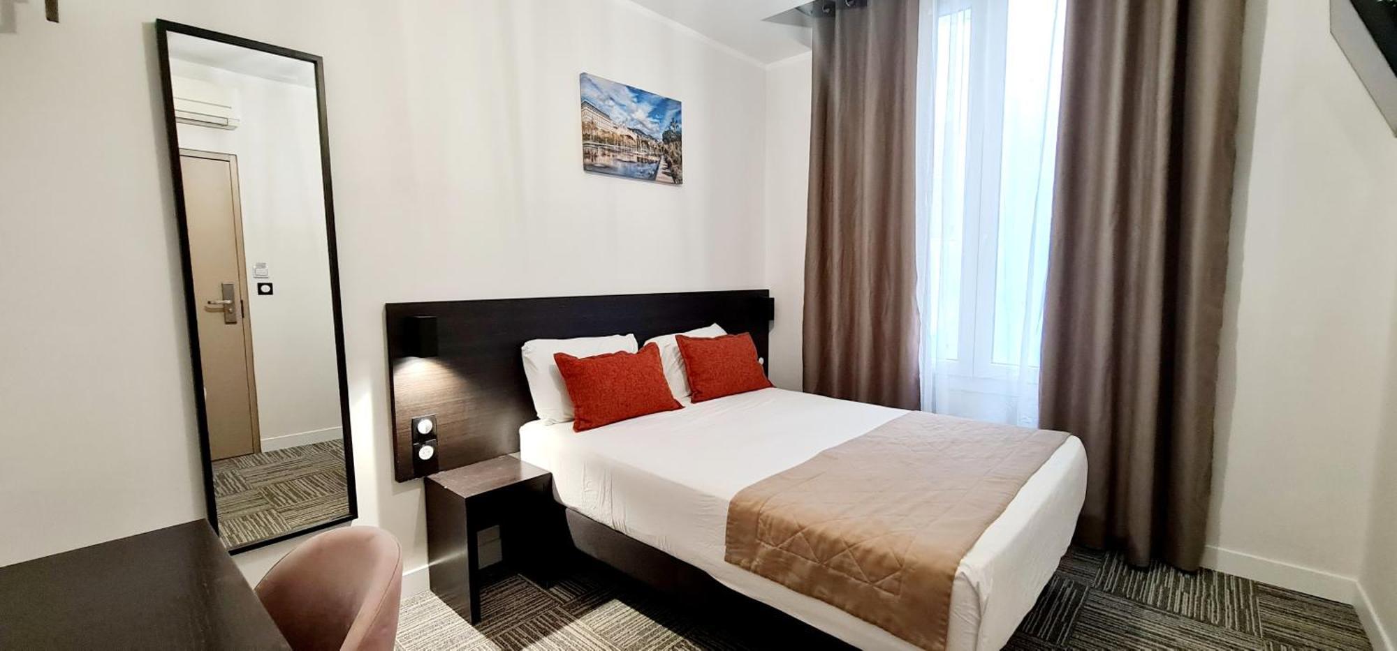Evelia Hotels Nice Bagian luar foto