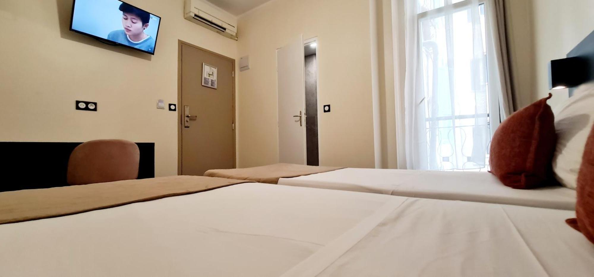 Evelia Hotels Nice Bagian luar foto