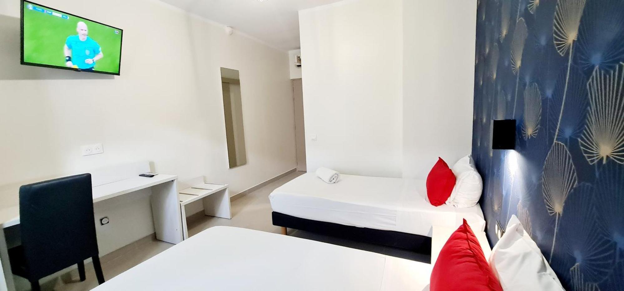 Evelia Hotels Nice Bagian luar foto
